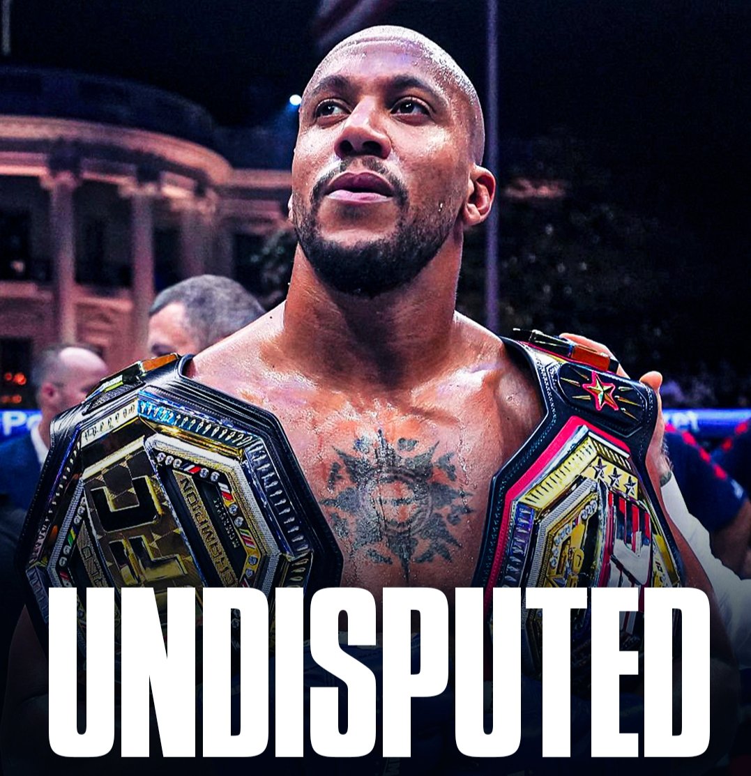 Ciryl Gane devient officiellement champion poids lourd de l’UFC !