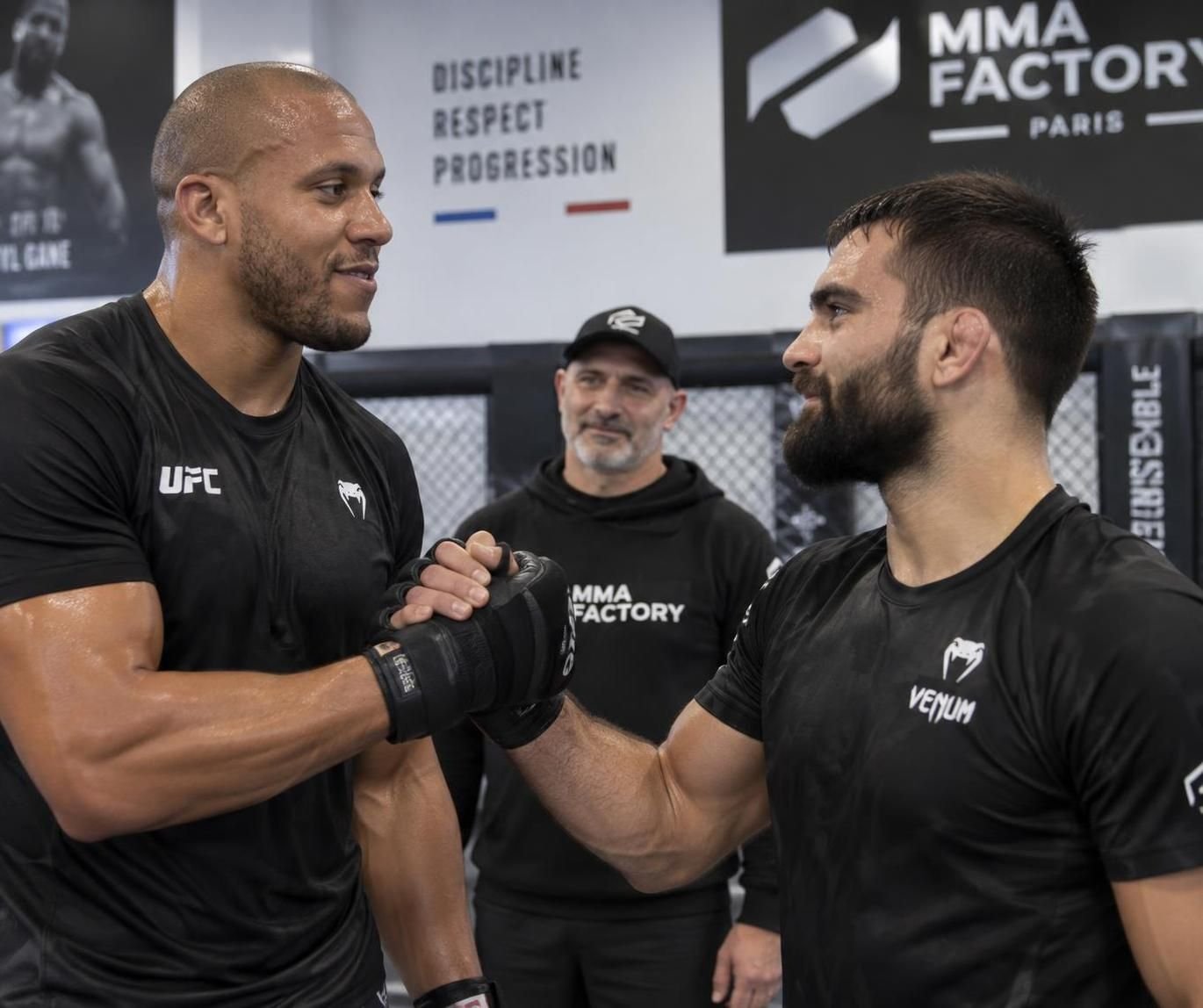 souvent perçu comme violent, sans règles et mal encadré, le mma a évolué. découvrez ce qui encadre réellement ce sport et dépassez les idées reçues.