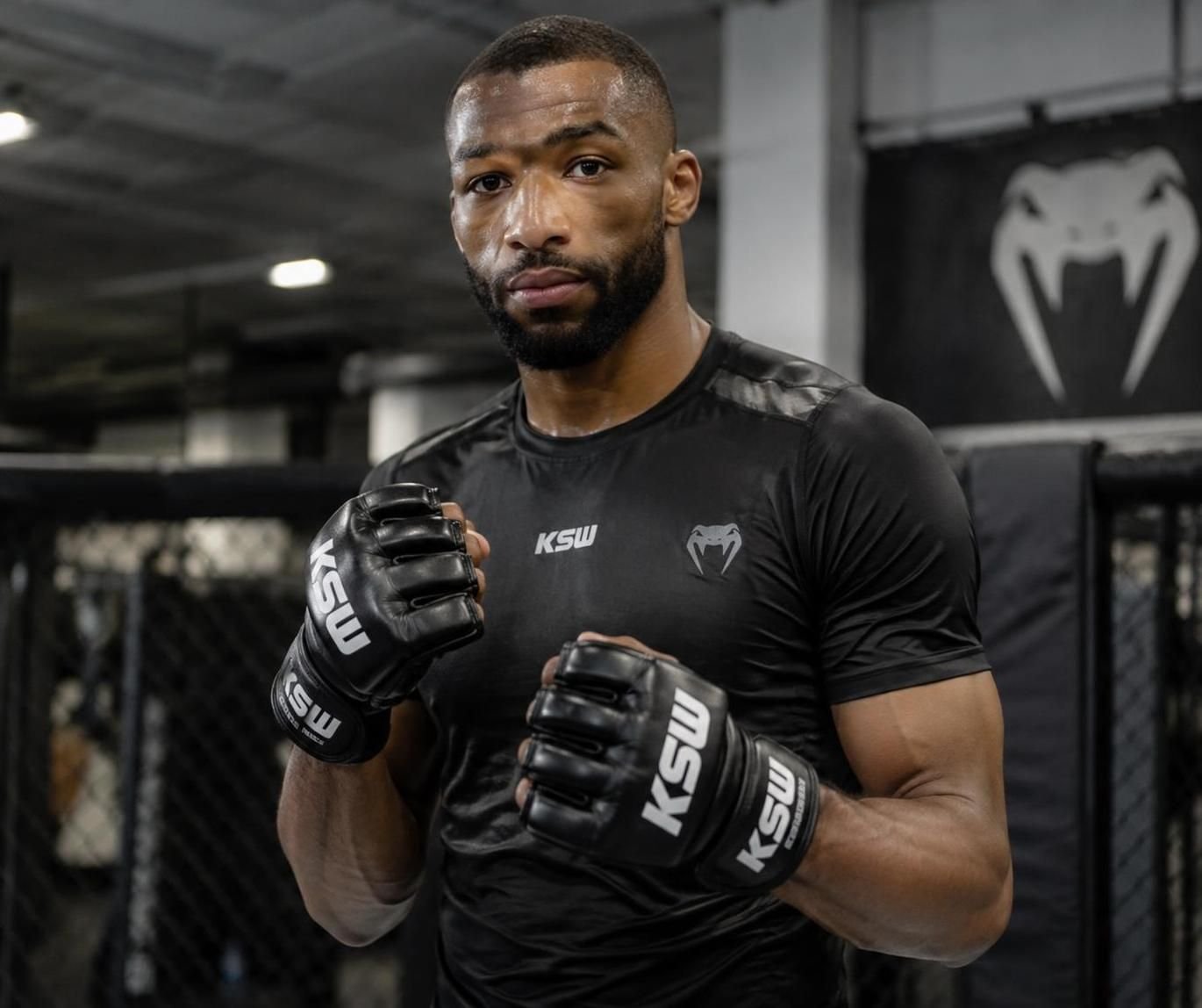 rmc sport prolonge son accord exclusif avec l’ufc et continuera de diffuser les combats en france, au plus grand bonheur des fans de mma.